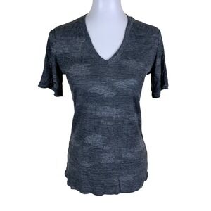 David Cline Gray Striped V Neck Short Sleeve Tee Lightweight Casual M